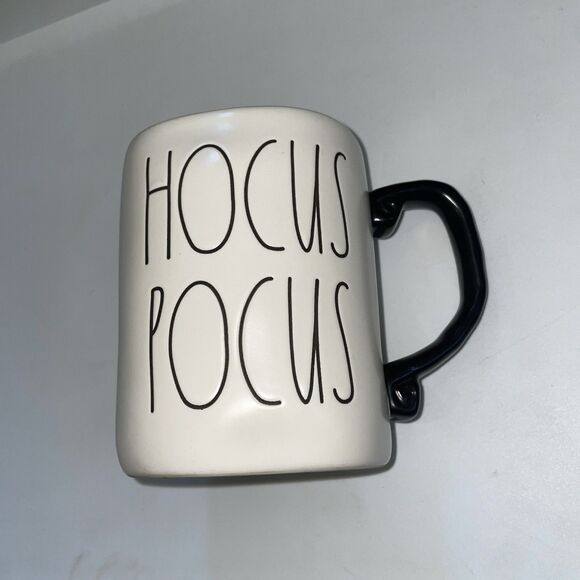 Rae Dunn Halloween Hocus Pocus Coffee Mug NWOT - Picture 1 of 3